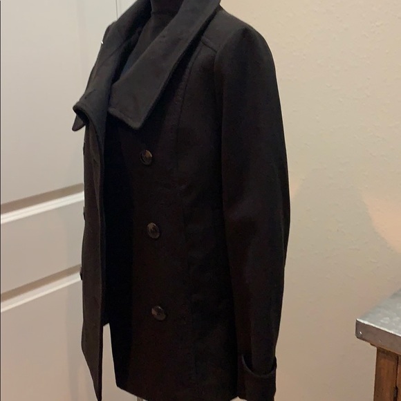 Coat - Picture 3 of 6